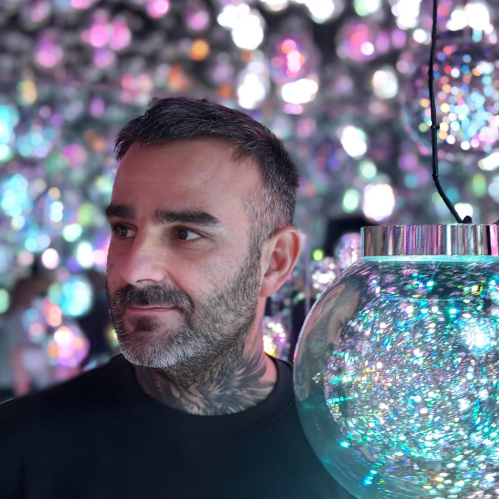 Portrait of Julien Jimenez, founder of LiveBracketr